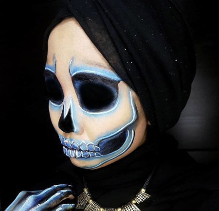 Maquillaje calavera flourescente para Halloween